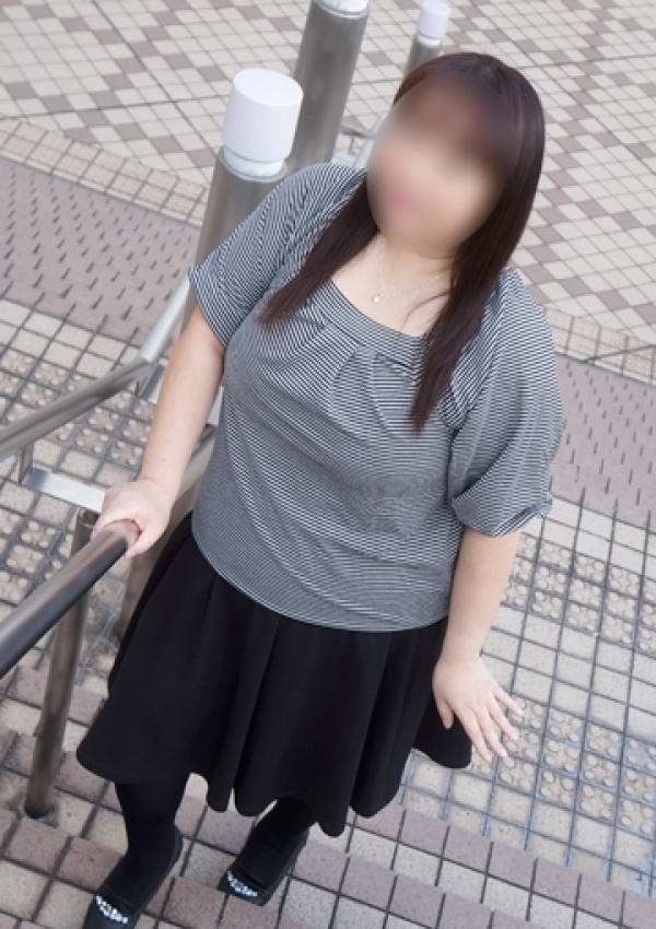 ねね、かわいい熟女&おいしい人妻 町田店 2
