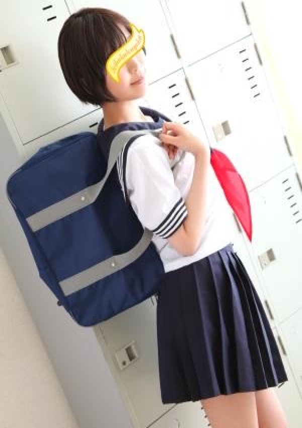 みり、五反田制服天国 4