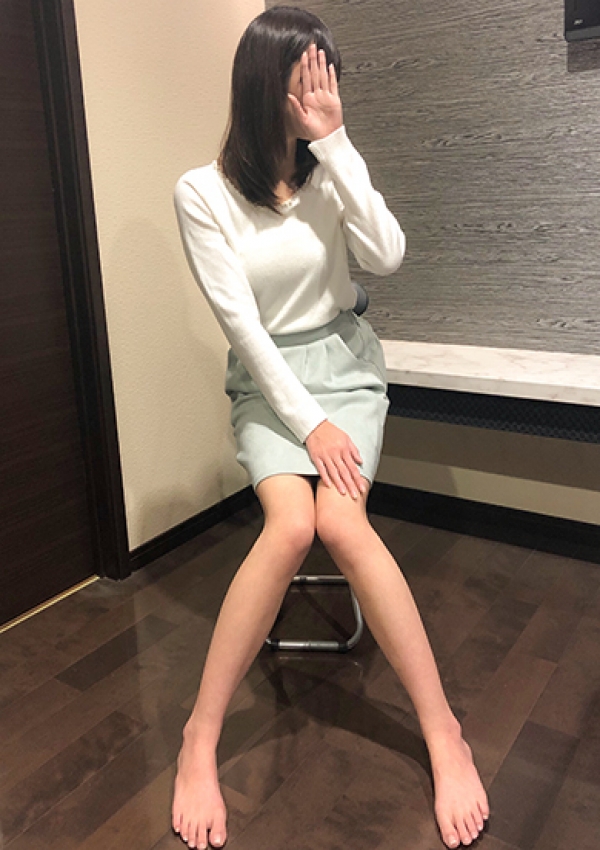 まき、60分1万円!!激安素人デリ「Club Moet」