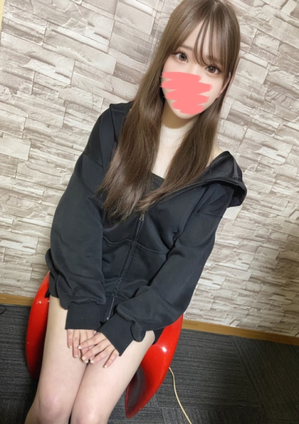 レア、大阪激安デリヘル LIMIT(リミット) 1
