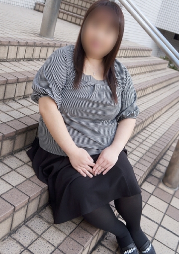 ねね、かわいい熟女&おいしい人妻 町田店 3