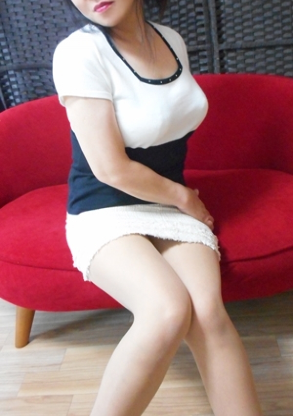 みずき、汁だく淫乱欲情妻 4