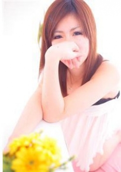 Sarara、aimerfeel(エメフィール) 4