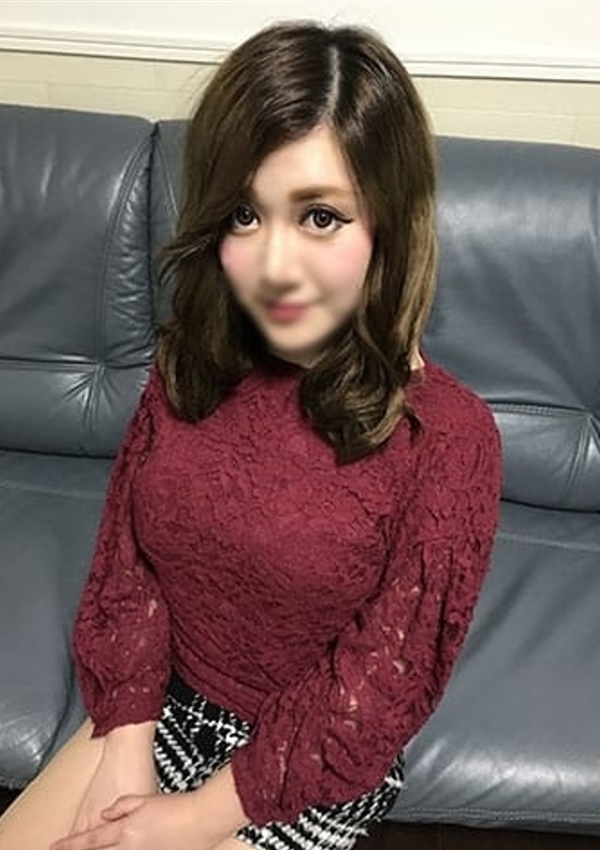 まこ、即尺即プレイ 肉食淫乱妻