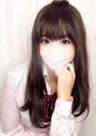 秋山ななみ、断りきれない美人マッサージ嬢たち