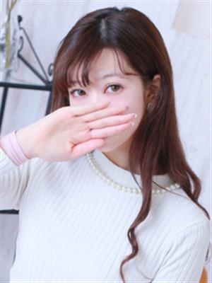モア、Club NANA 1