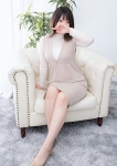 白石 いろは、未熟な人妻