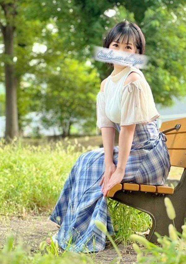 三谷まいか、月の真珠-新宿- 4