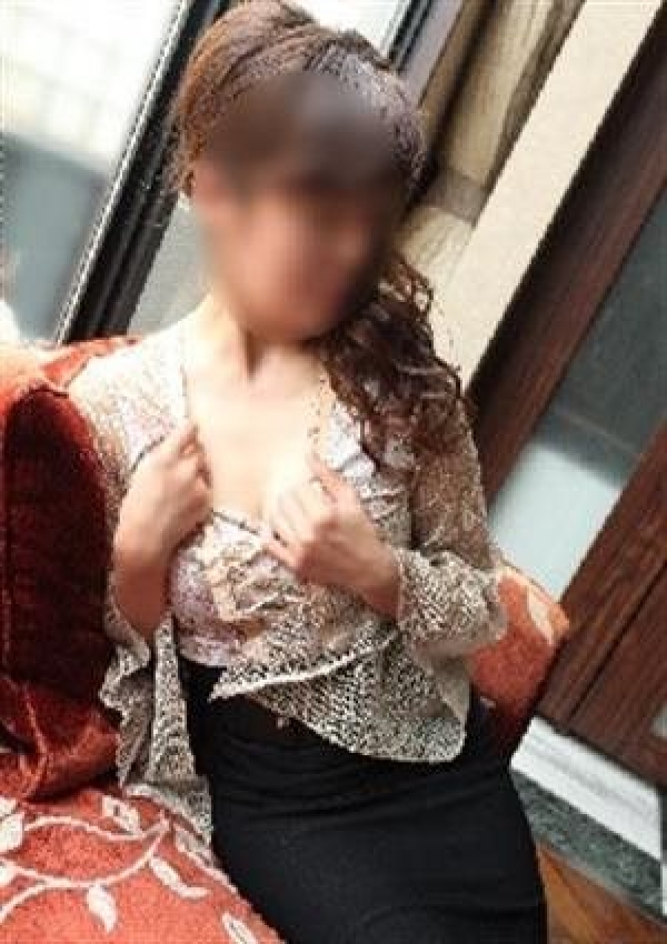 大原 麗華、花びら美人 2