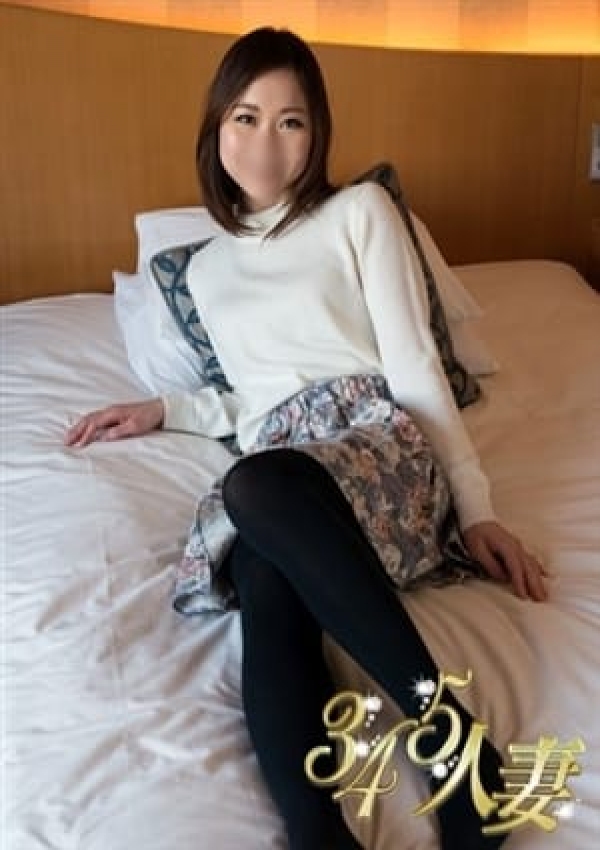 まゆみ、3・4・5人妻 3