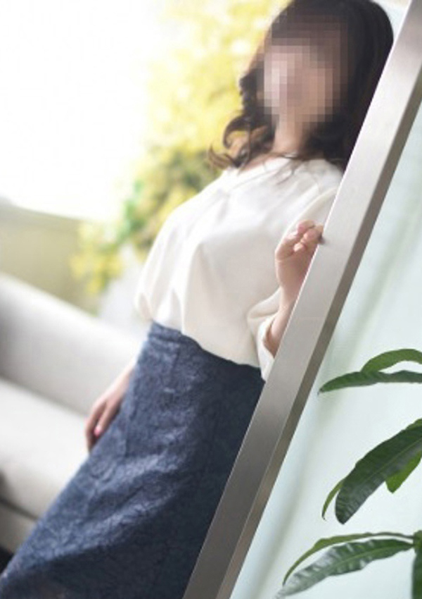 沢宮(さわみや)、待ち合わせデリヘル人妻出逢い会『百合の園』池袋店 1
