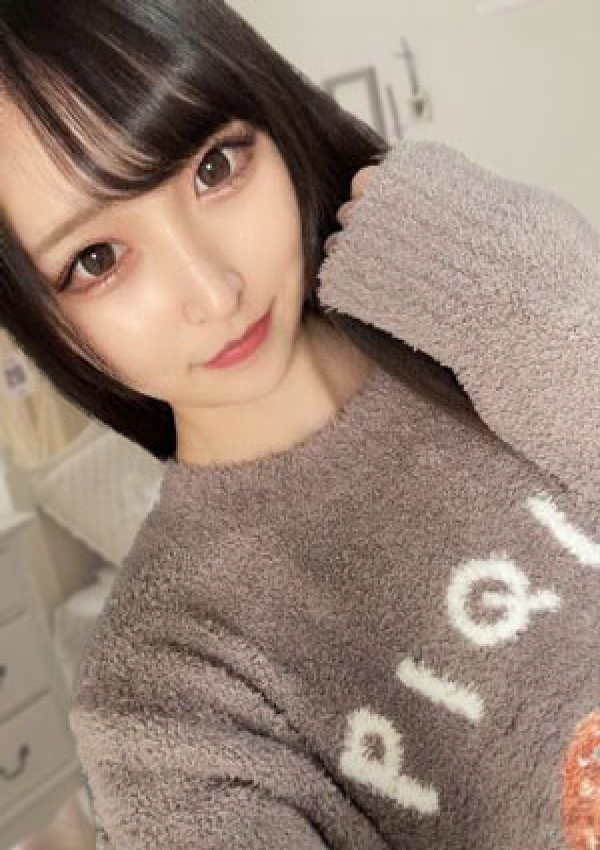 ノリでなんでも許しちゃう?裏パコ専門エロビッチ、AKARI-あかり-