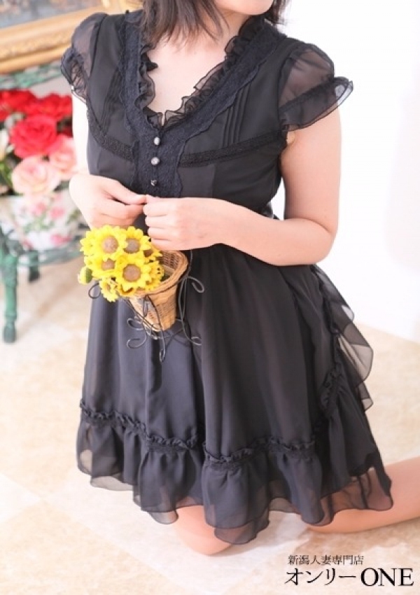 美穂、新潟人妻専門店 オンリーONE 2