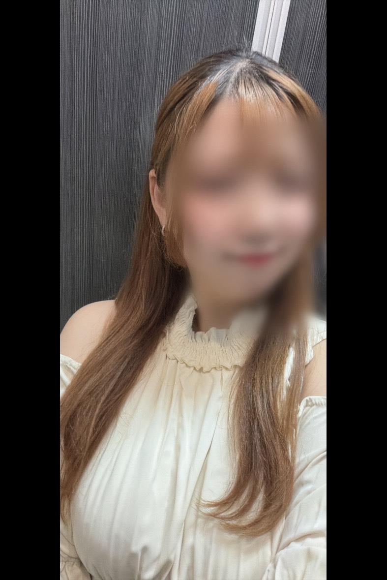 体験入店みれい、艶妻 1