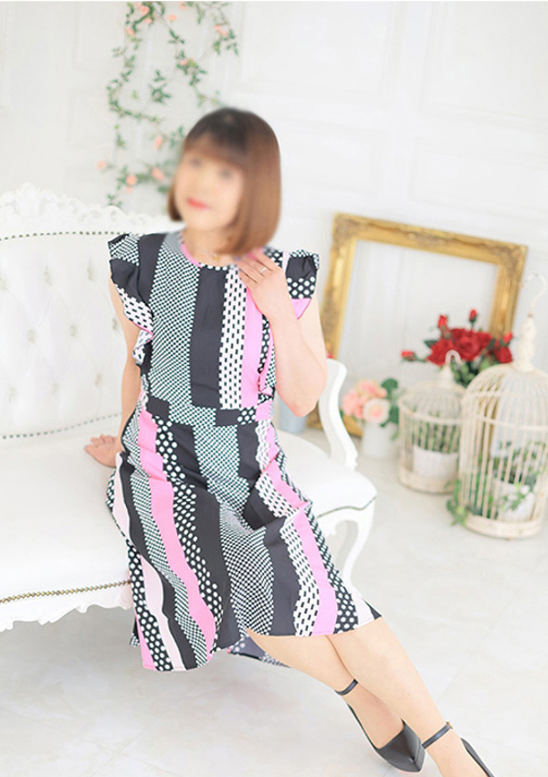 アキコ、スプリカンテ(哀らしい熟女たち) 3