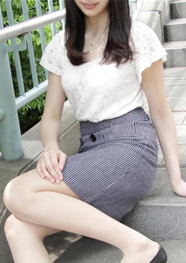 仁科、高級人妻「彩-AYA-」 3