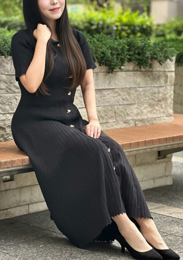 花井かりん、月の真珠-五反田- 4