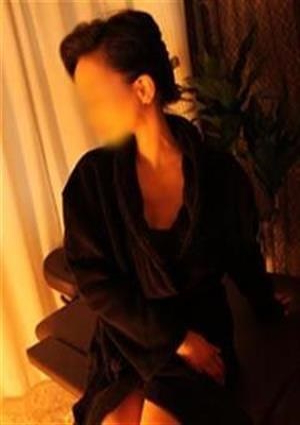 片平、男性自身増強エステVigor 5