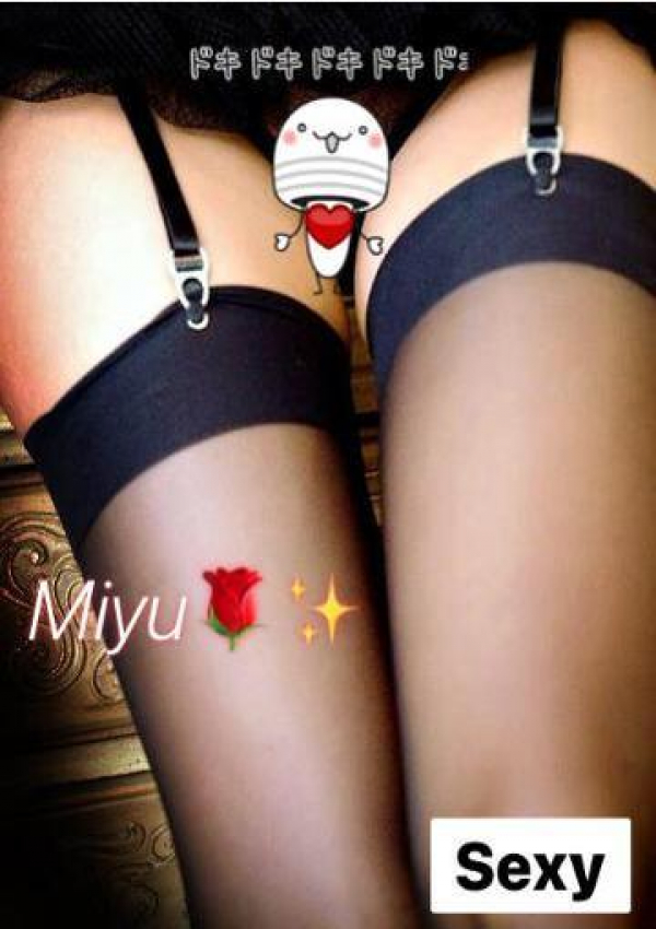 みゆ、セクシー 10