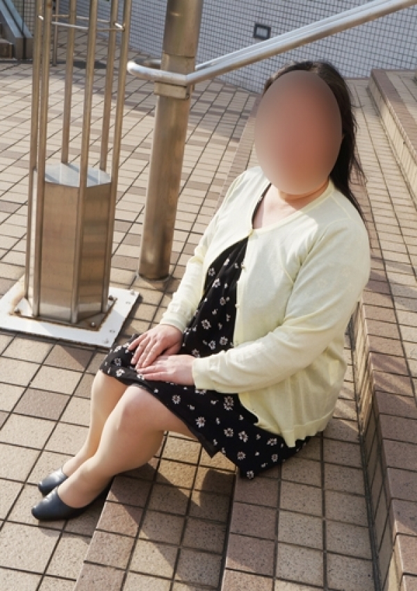 みよ、かわいい熟女&おいしい人妻 町田店 4