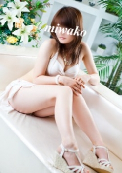 実和子(みわこ)、天使のゆびさき 4