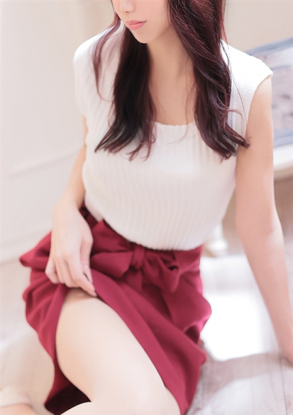 前田 亜季、デリヘル熟女・人妻マダム宮殿 名古屋 4