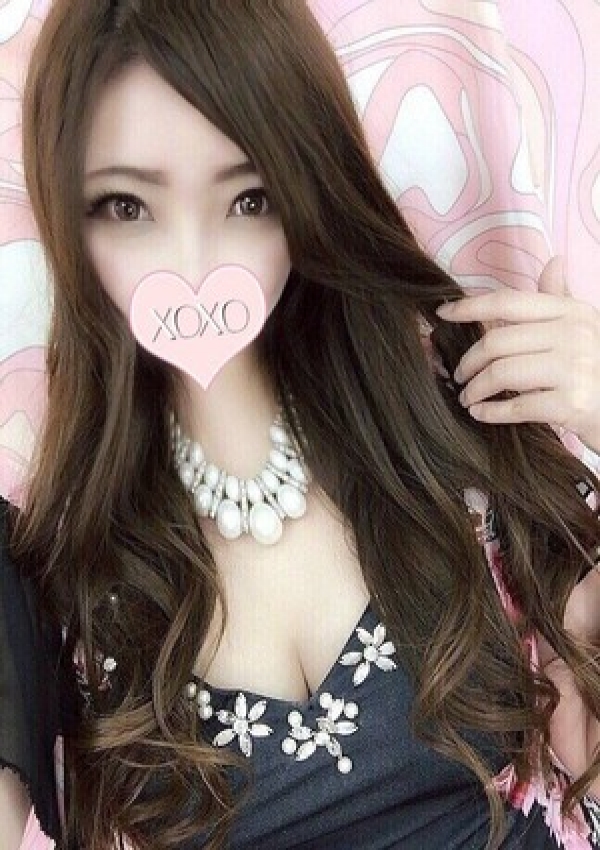ナツキ、XOXO Hug&Kiss 神戸店
