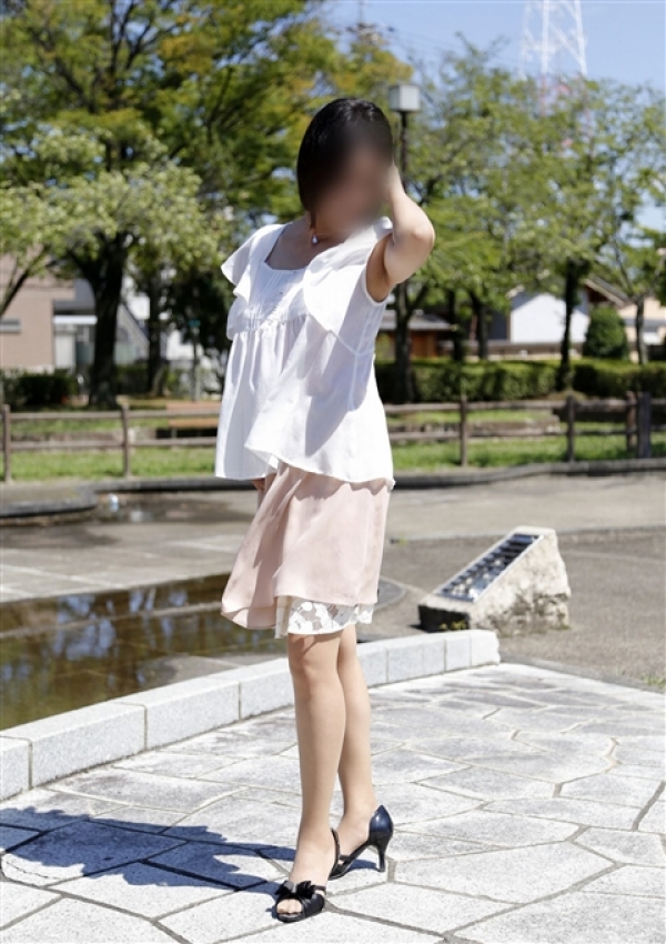 いづみ、夢ごこち 人妻店 8
