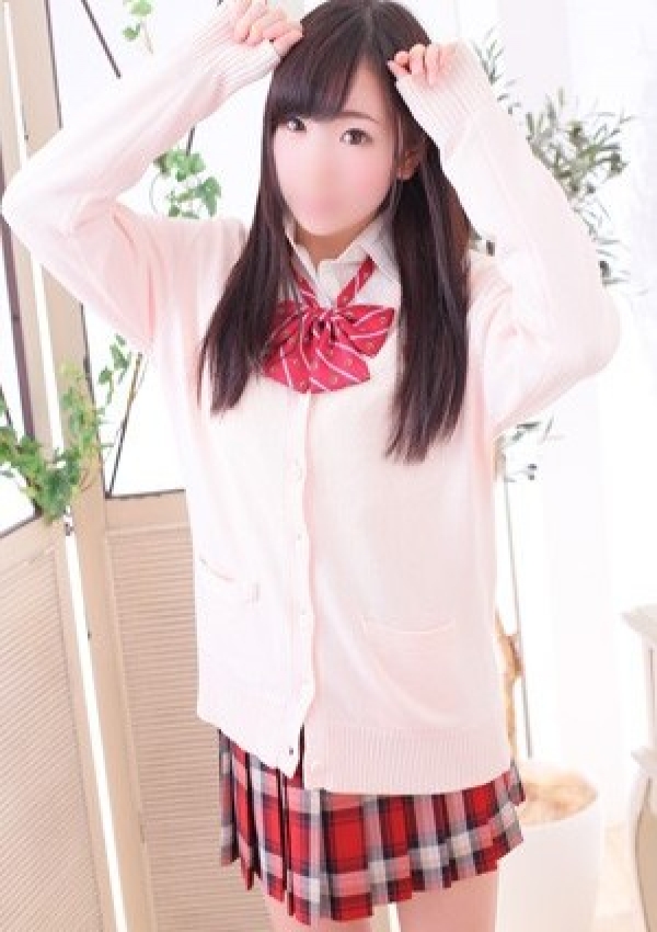 ゆりな、オシャレな制服素人デリヘル JKスタイル 3
