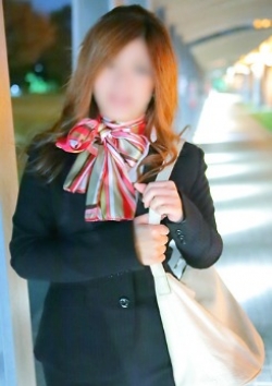 りさ、ルーフ金沢 1