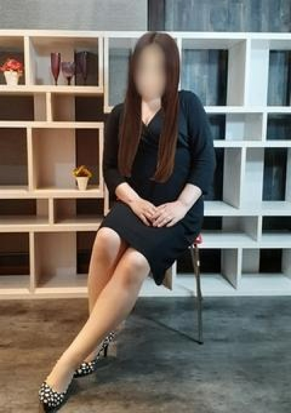 かすみスリー、スリー&Tーgirl松本 1