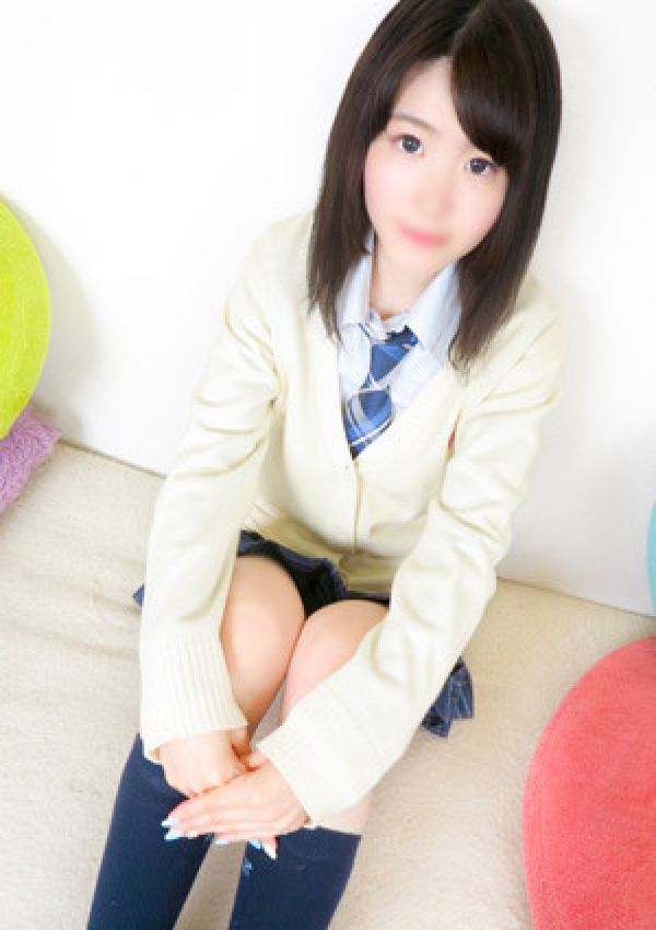 つきひ、オシャレな制服素人デリヘル JKスタイル 2