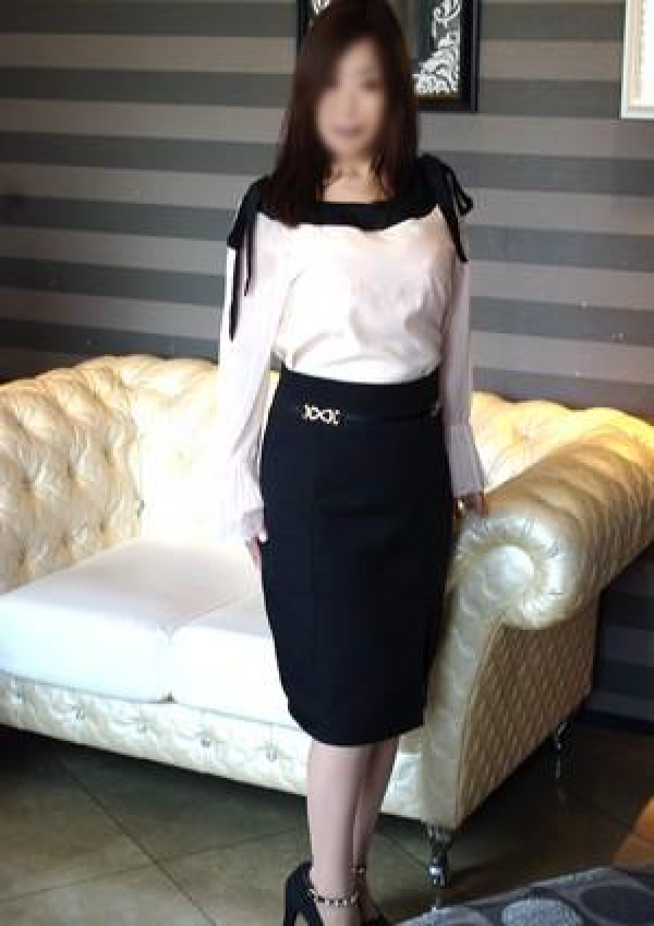 紺野麻由美、派遣妻 3