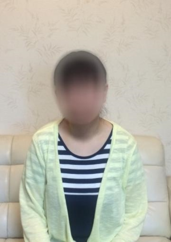 ひなのサン、ピーチな若奥さん