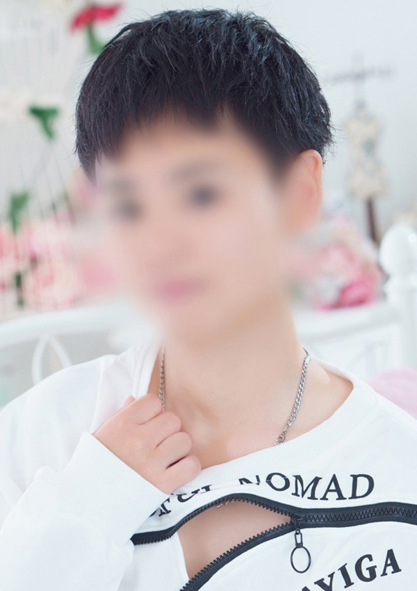 センリ、性転館 1