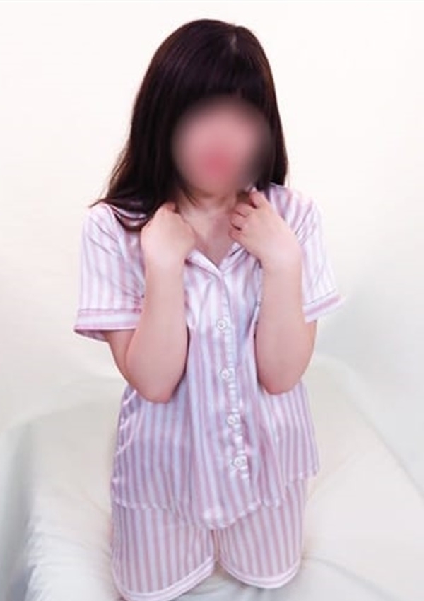 ふうか、秋葉原添い寝女子 3