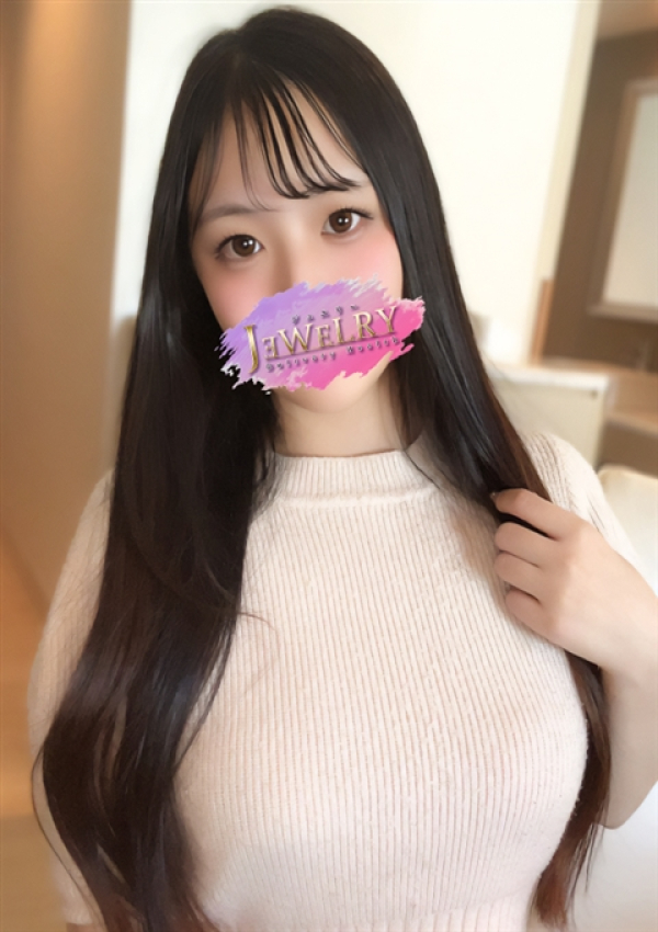 ななせ、ジュエリー