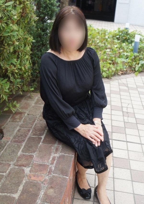 ようこ、かわいい熟女&おいしい人妻 町田店 4