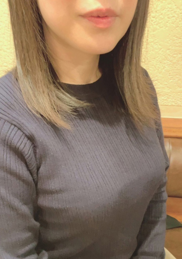 秋葉、極上でエッチな人妻 2