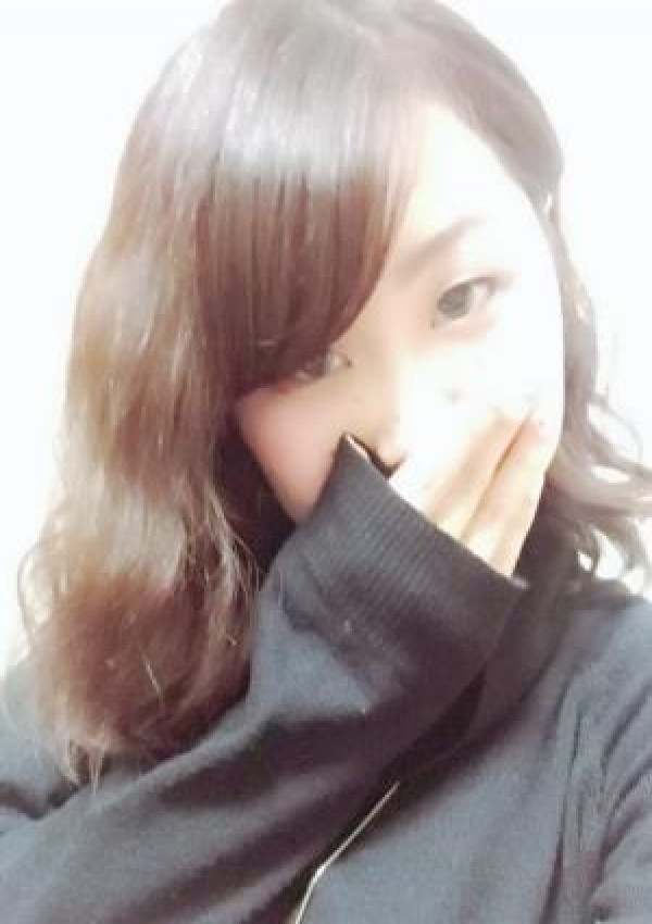 ひなの、千葉人妻セレブリティ