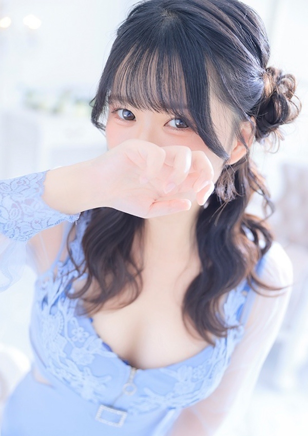 ここな、淡路デリヘルクリスタル 2