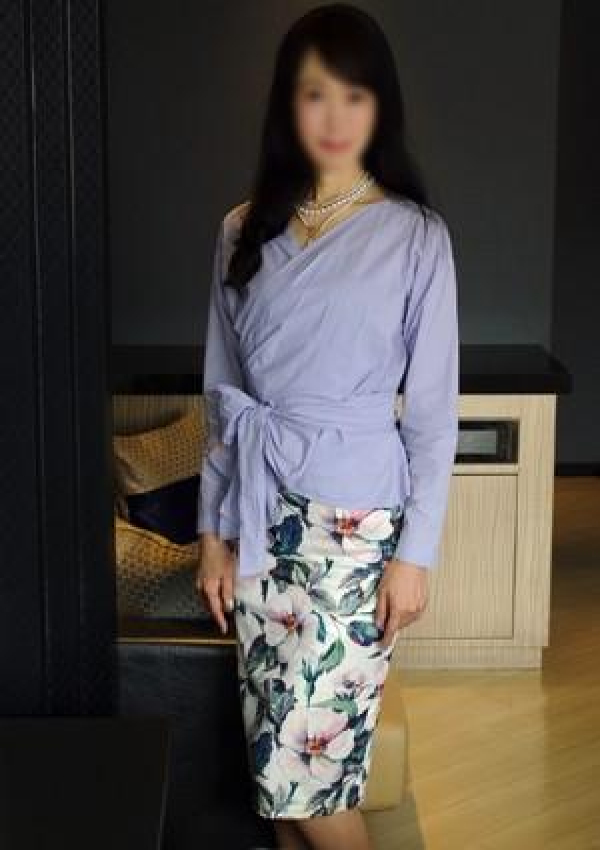 菊池彩花、派遣妻 4