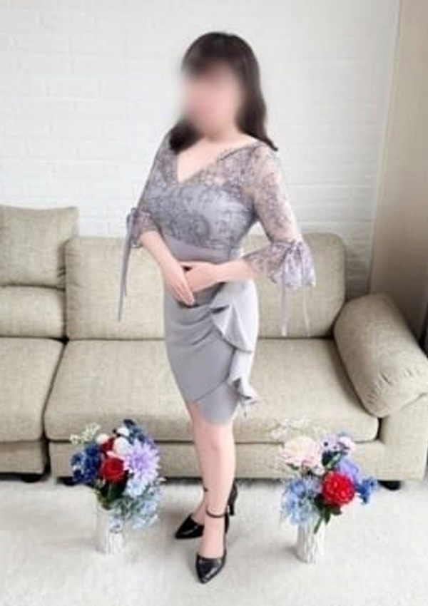 美里、ユナイト神戸西・明石人妻熟女