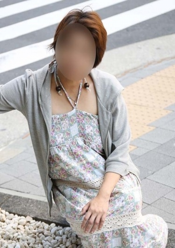 こころ、かわいい熟女&おいしい人妻 池袋店 4