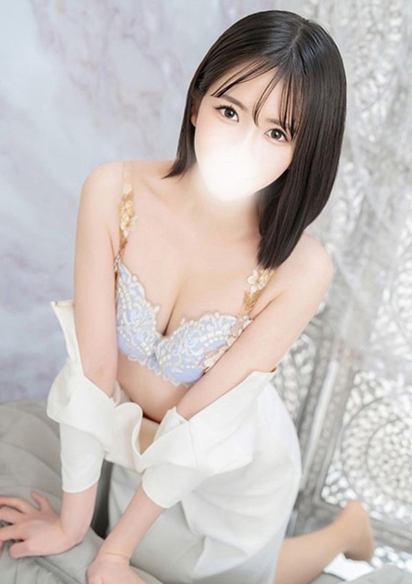 夏目ひかる、池袋㊙エステフル勃起 4