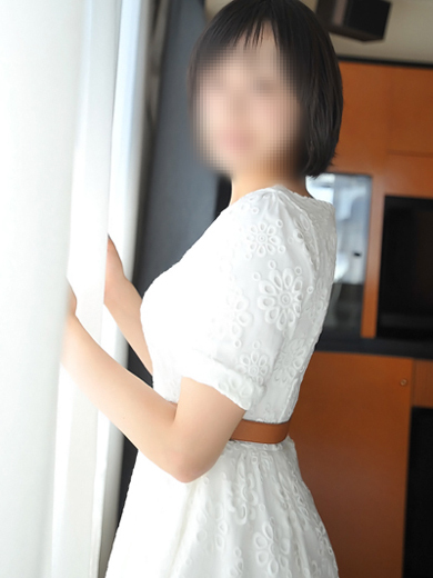 おとは、LAZA NEW 3