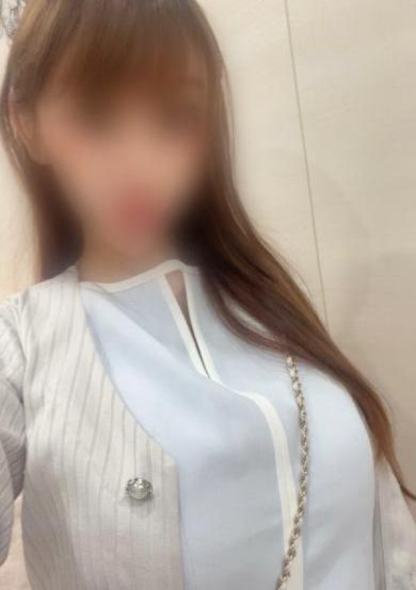 ノアラウンジ、なみ