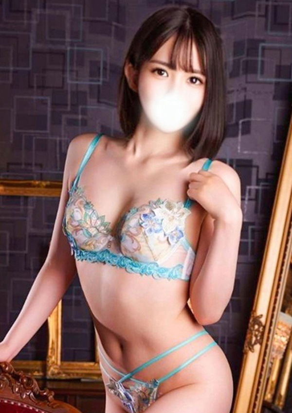 夏目ひかる、池袋㊙エステフル勃起 5