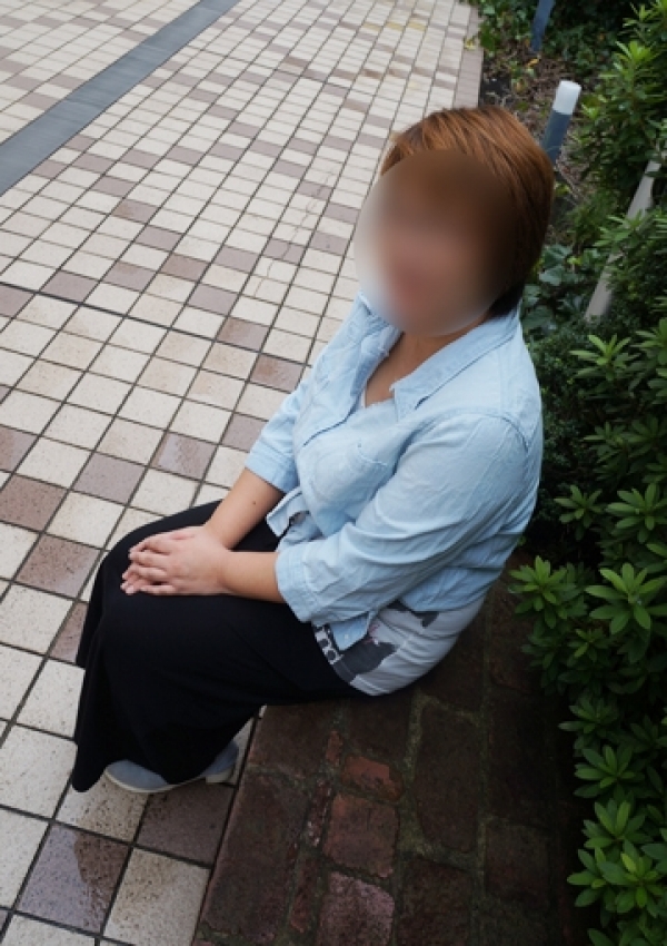香月、かわいい熟女&おいしい人妻 町田店 3