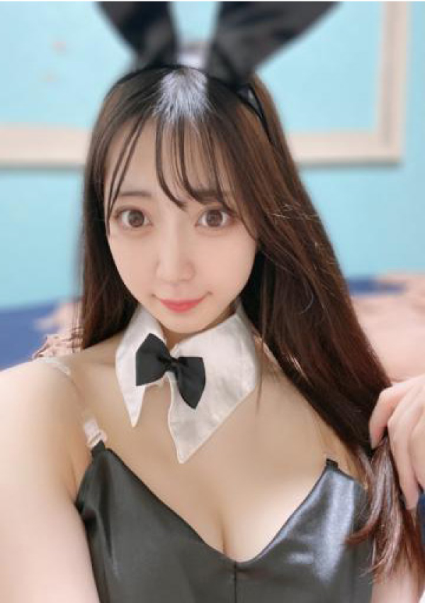 イエスマン◯ノーとは言えない従順ギャル、ロエちゃん